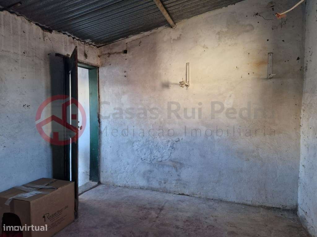 Moradia T2 com sótão e terraço - Grande imagem: 4/25