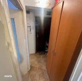 Garsoniera 29 mp Coresi - Imagine principală: 5/14