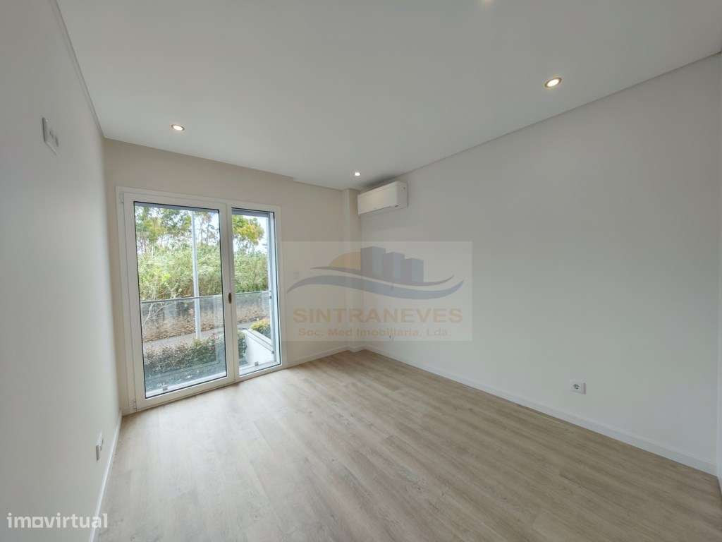 Luxuoso apartamento T2 na Parede em prédio novo - Grande imagem: 5/38