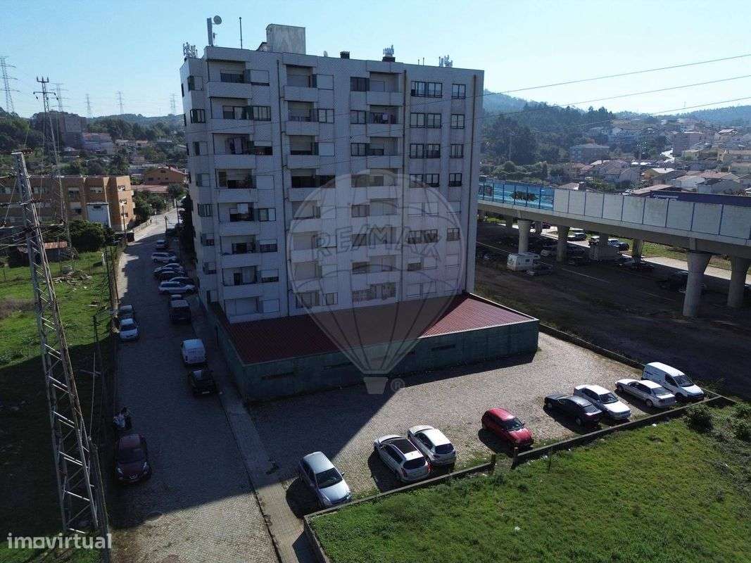 Apartamento T2 para venda - Grande imagem: 1/16