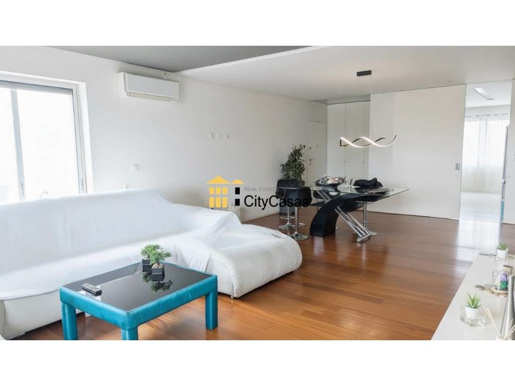 Apartamento T5 c/ Terraço e Garagem | Gondomar-7
