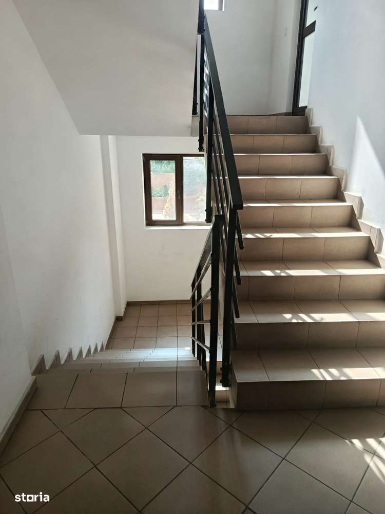 Propun spre vinzare apartament utilat,mobilat - Imagine principală: 5/14