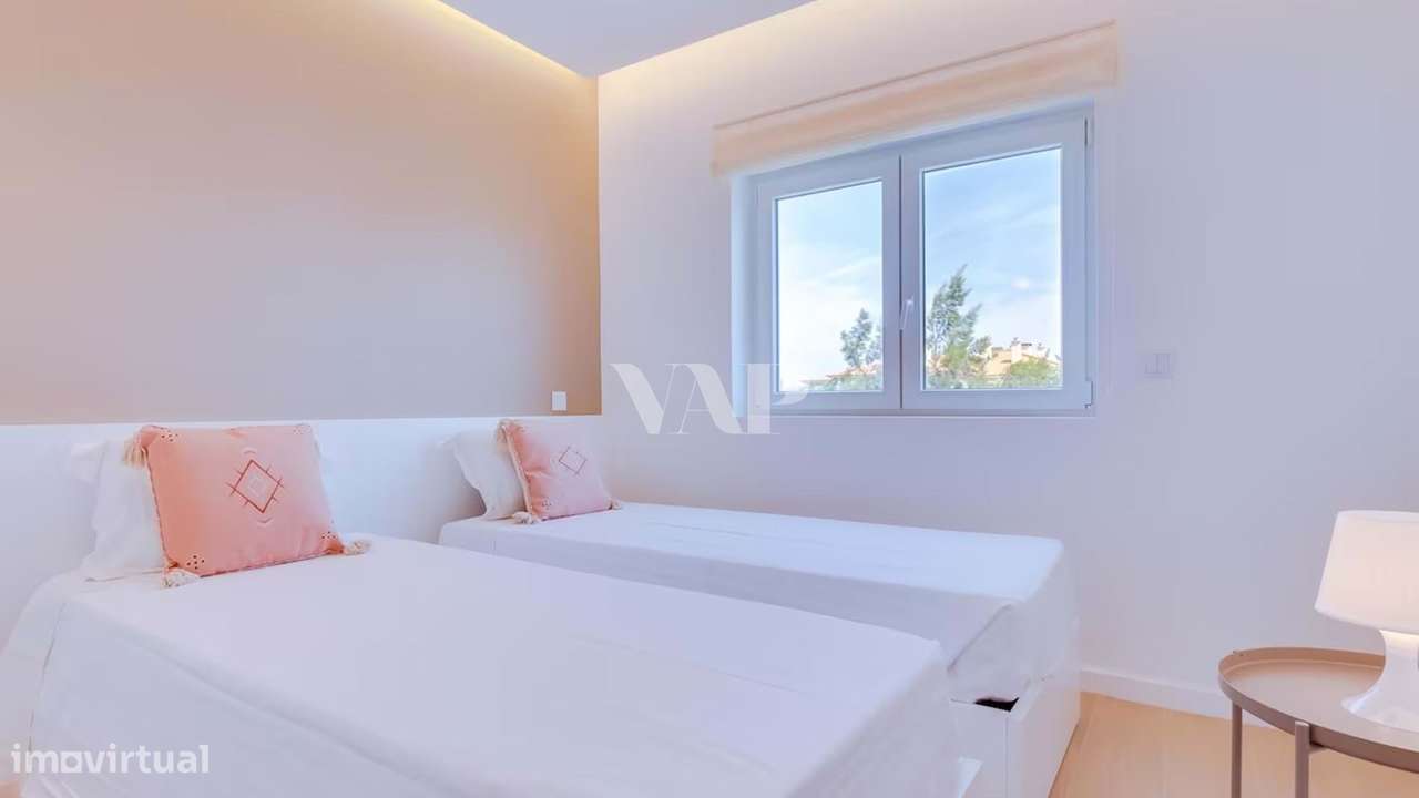 Apartamento T2 Renovado com Piscina e Licença AL em Vilamoura-12