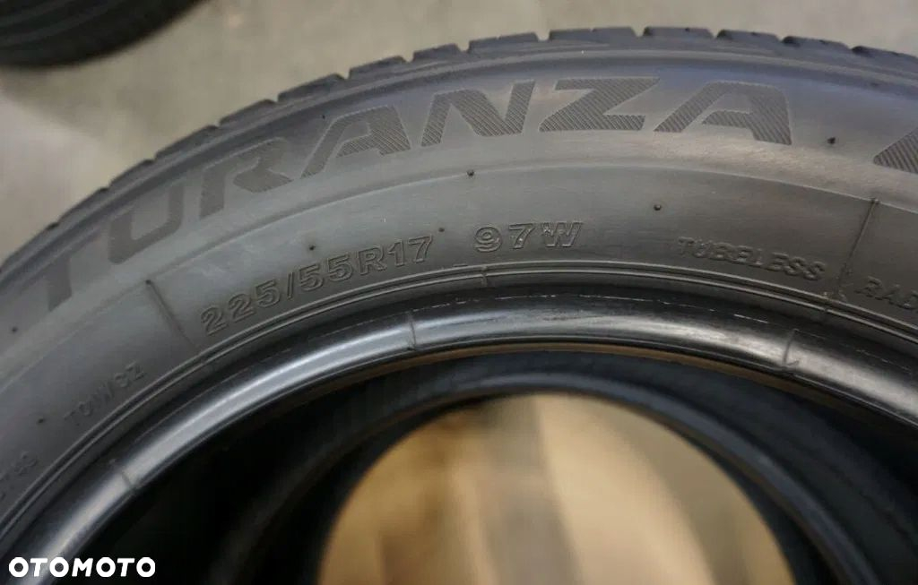 2x Bridgestone Turanza T001 225/55R17 97W L621 - 9