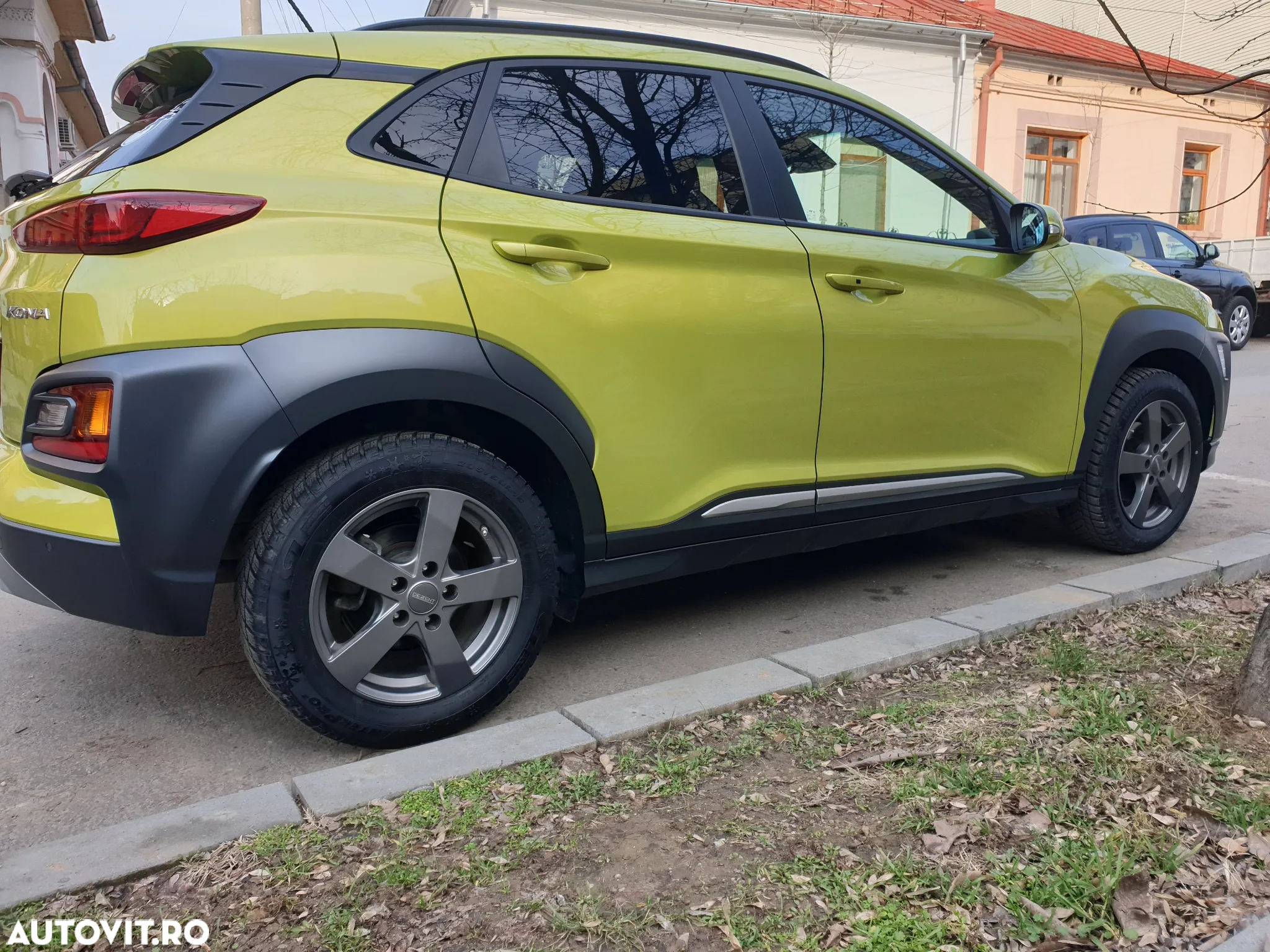 Hyundai KONA 1.0 T-GDI 2WD Premium + - 34