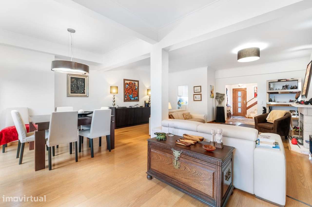 Moradia T4 com piscina, Paço de Arcos, Oeiras - Grande imagem: 5/26