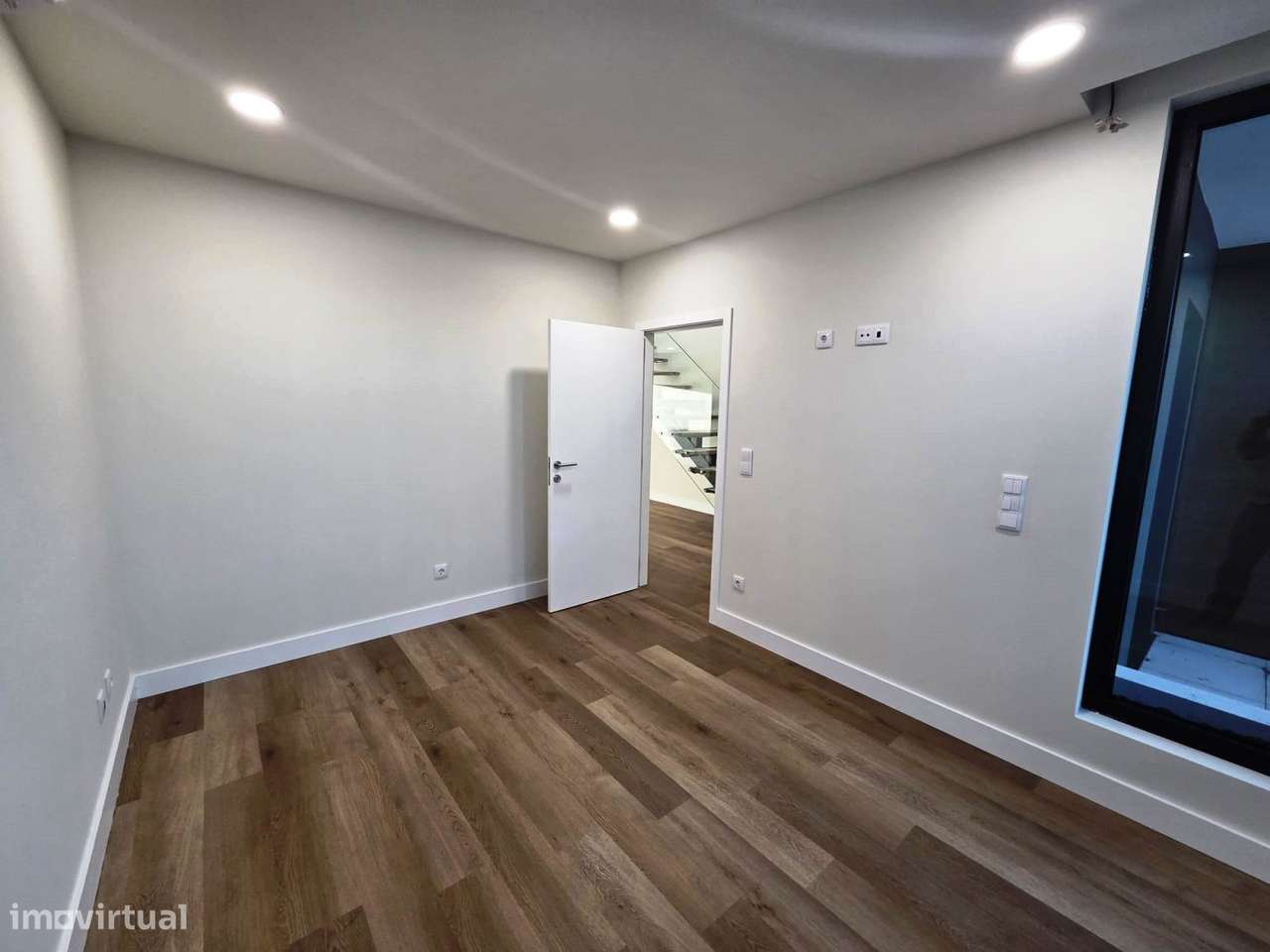 Moradia T4 Nova em Aveiro-21