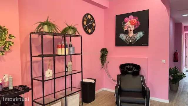 Trespasse de Gabinete de Estética Totalmente Equipado em Oliveira do D - Grande imagem: 5/23