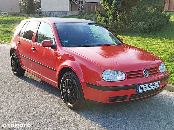 Volkswagen Golf 1.6 Comfortline - 10