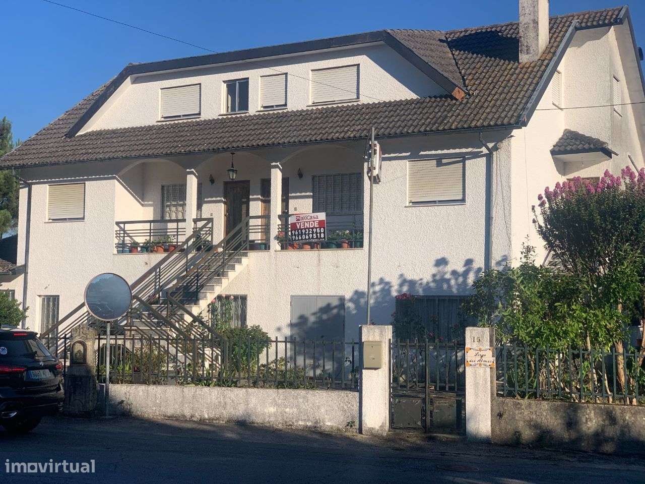 Moradia - Grande imagem: 1/3