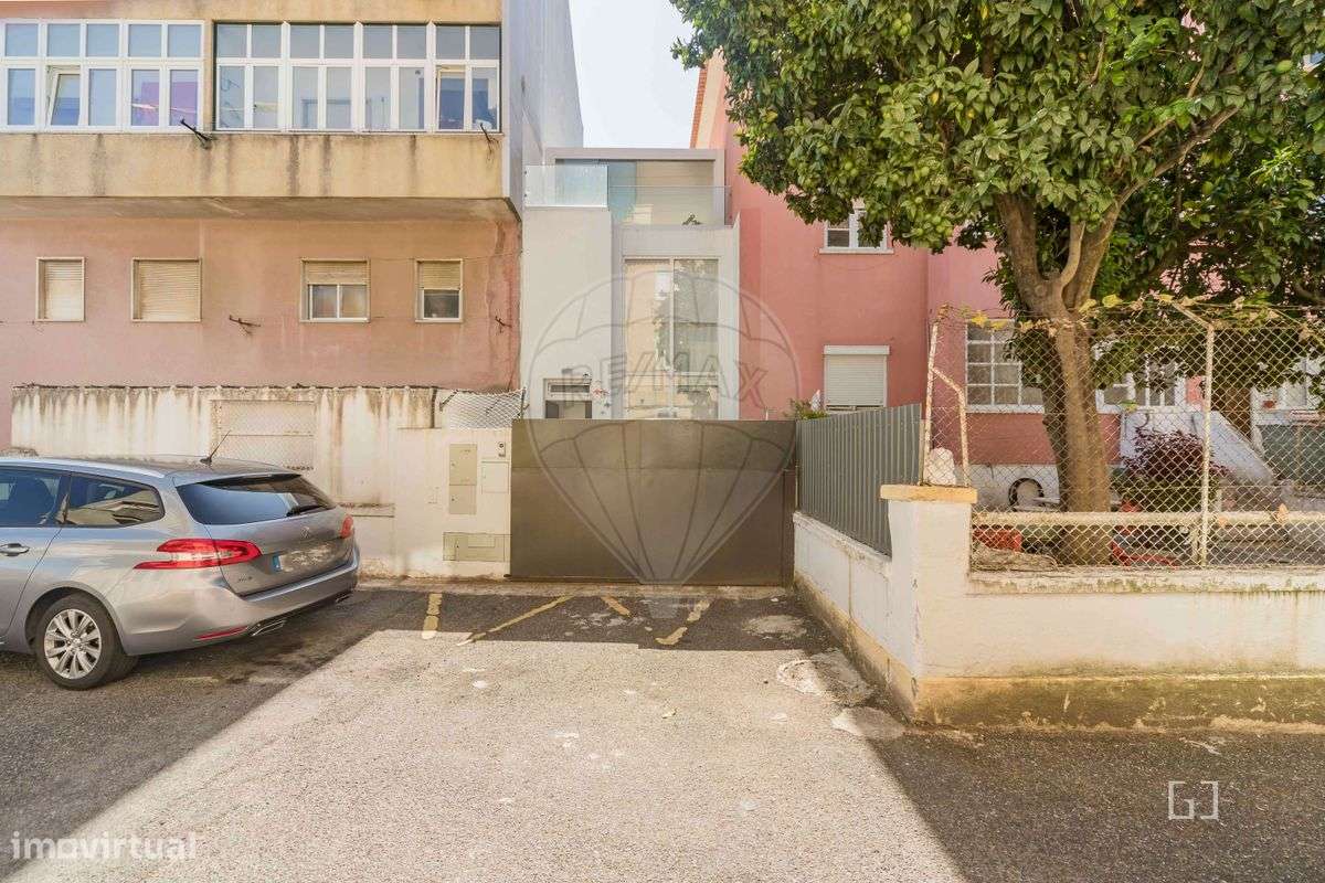 Moradia T1 para venda-24