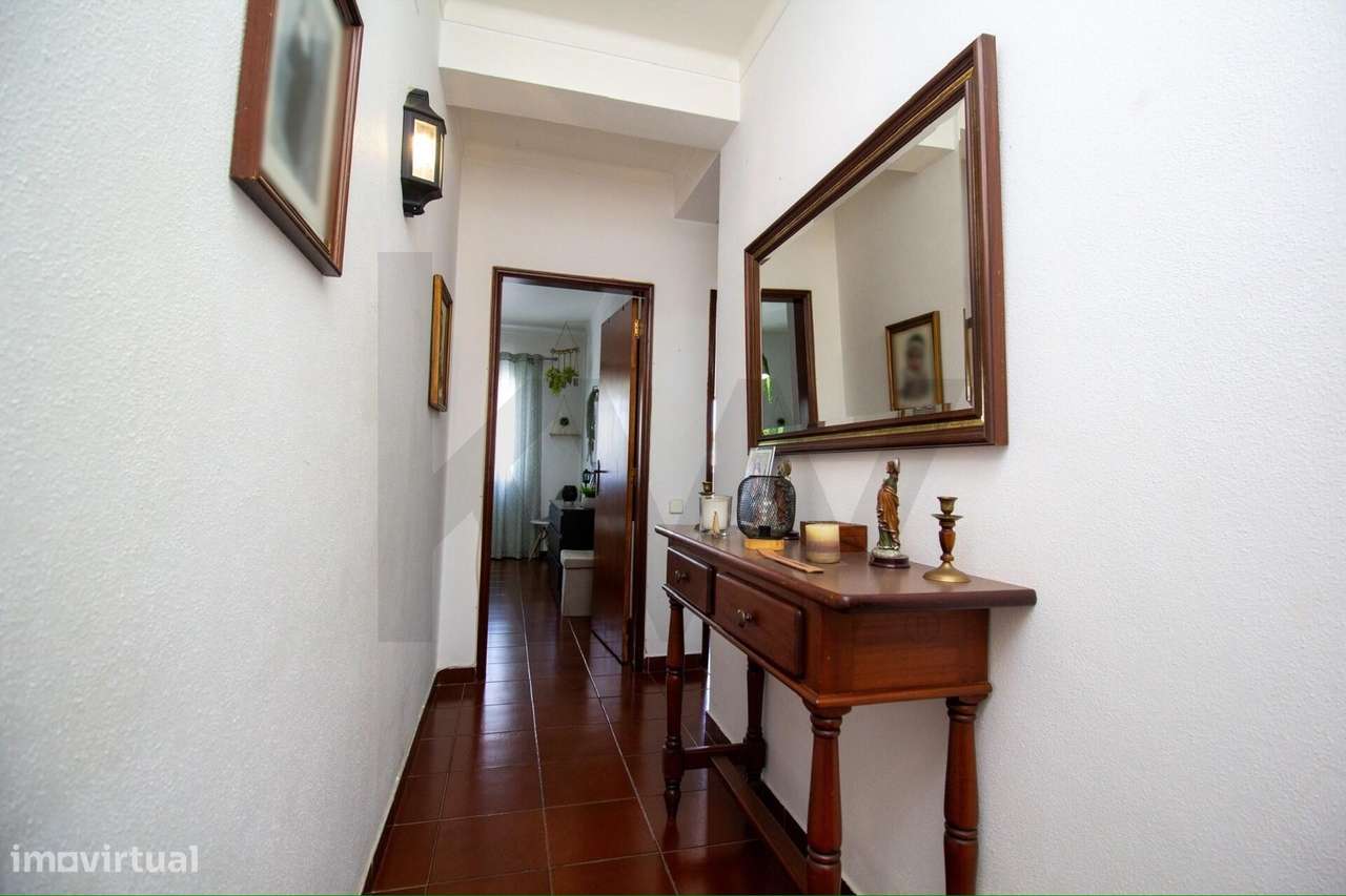 Excelente Oportunidade em Almeirim – Apartamento T3 com Terraço e Gara-7