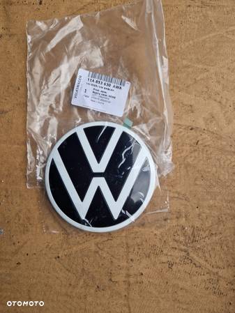 Emblemat VW ID4 - 1