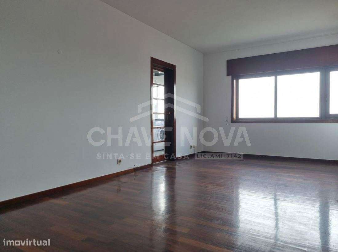 T2 c/ Lavandaria em Rio Tinto - Grande imagem: 4/11