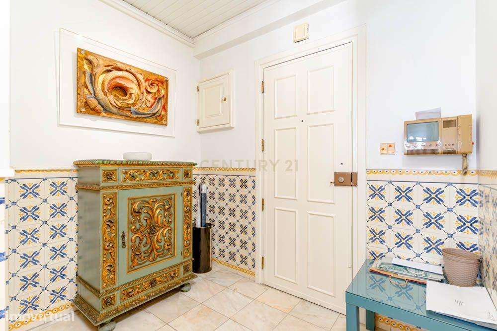 Apartamento T1 no Centro Histórico de Cascais com Vista Mar - Grande imagem: 5/28