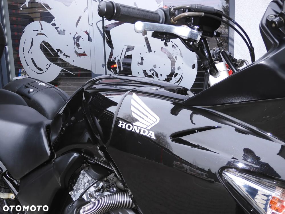 CBF 600#ABS#PC38#Kufry#Be...