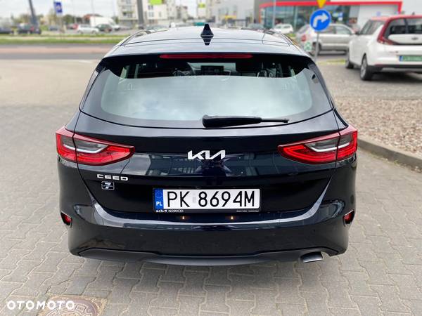 Kia Ceed 1.5 T-GDI M - 8