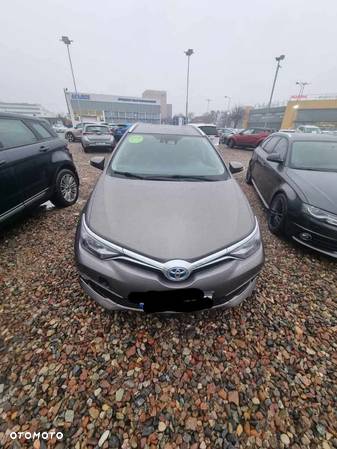 Toyota Auris Hybrid 135 Premium - 3