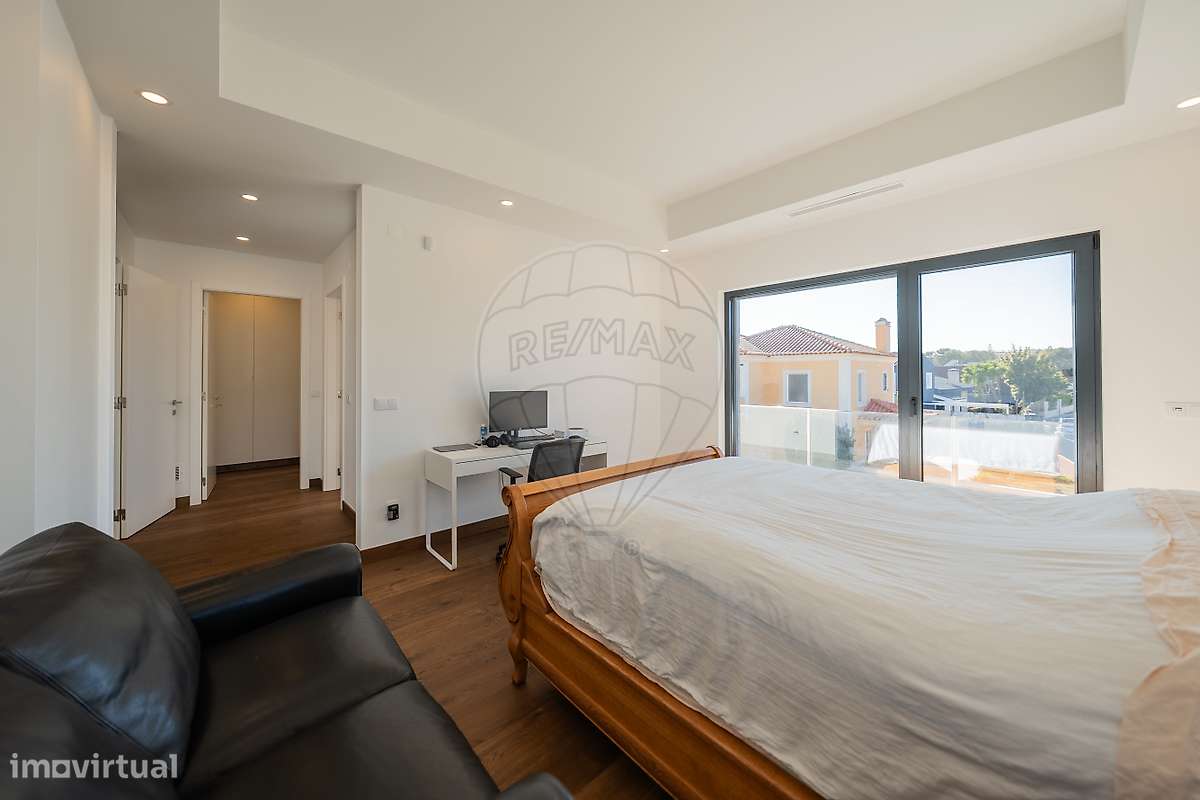 Moradia T4 para venda-23