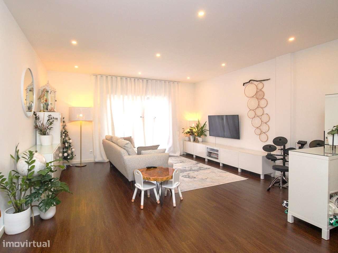 Apartamento T3 com lugar de garagem para 2 carros - Grande imagem: 2/21