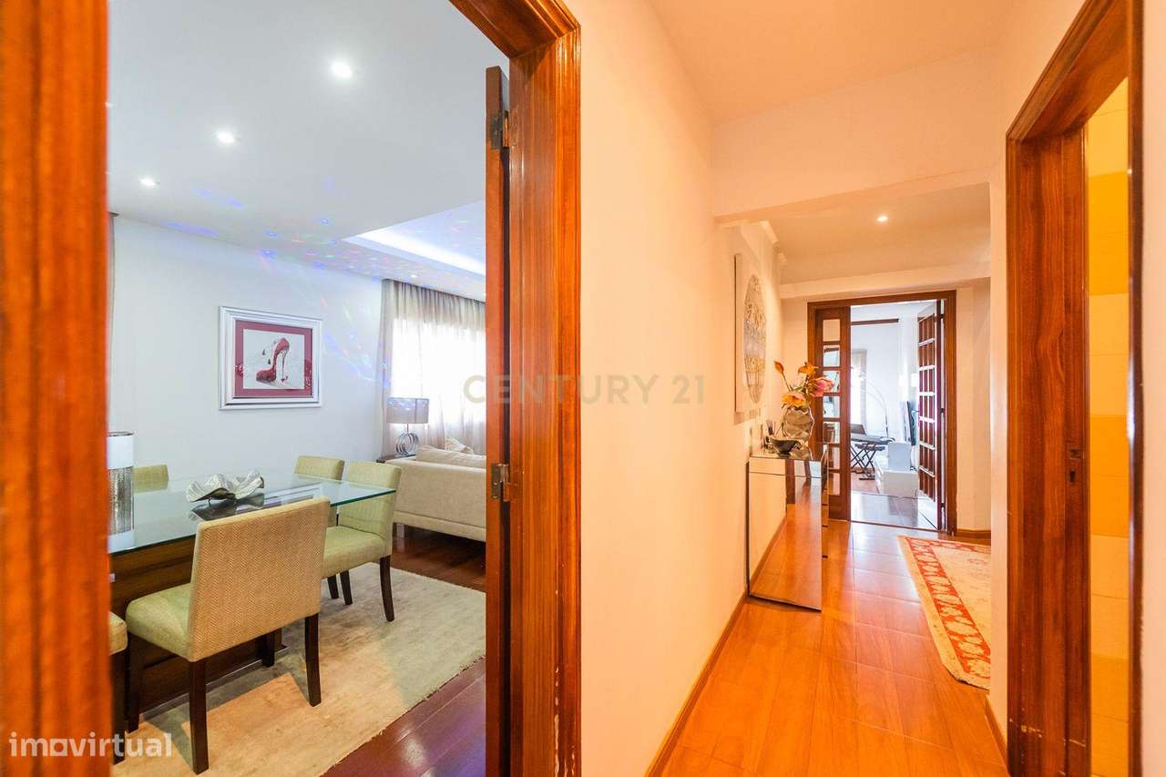 Moradia T4 com piscina-40