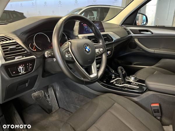 BMW X3 xDrive20i - 5