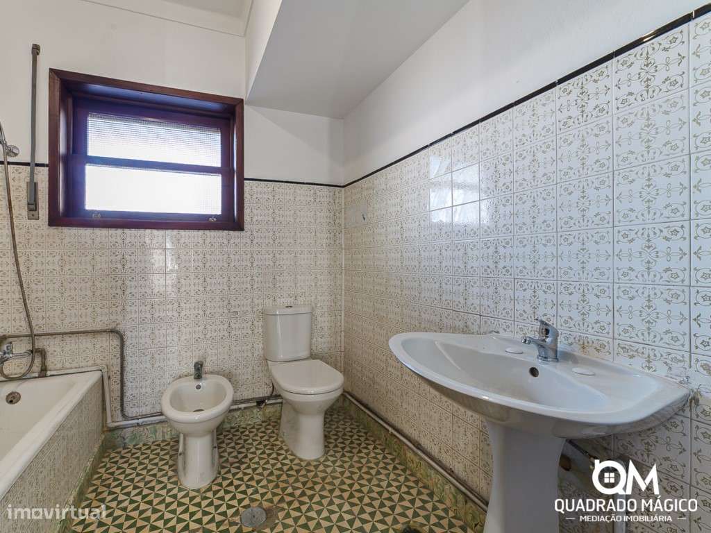 Apartamento T3 para Venda, no Coração do centro da cidade de Ovar!-9