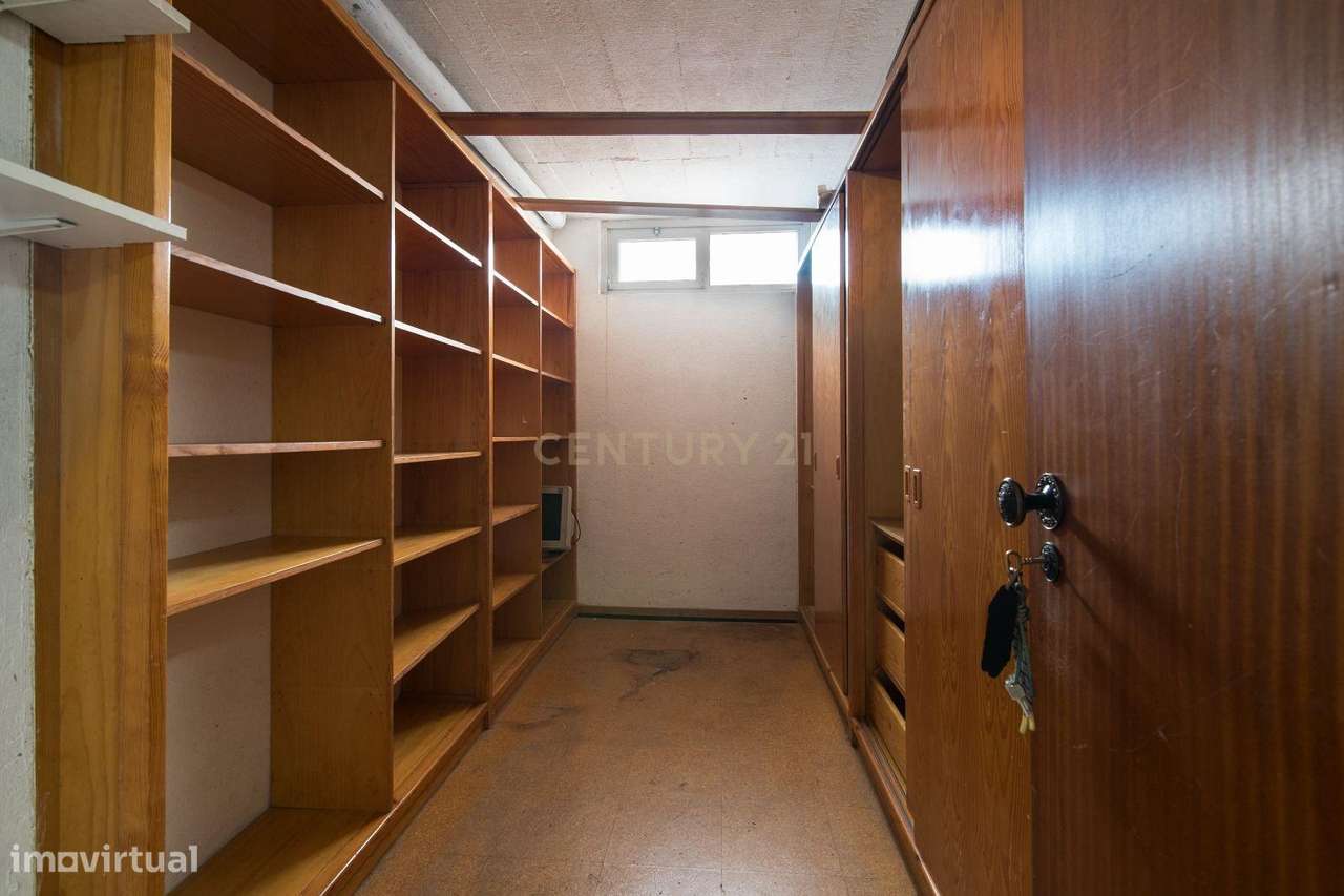 Apartamento T3 Remodelado na Abóboda – Conforto, Modernidade e Localiz-16