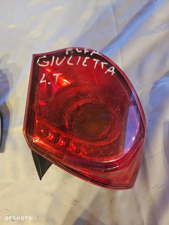 Lewa tylna lampa Europa Alfa Romeo Giulietta - 1