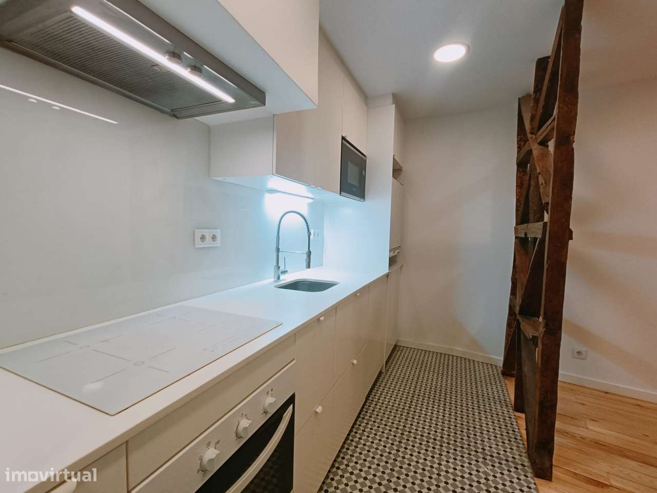 Exclusivo T1 totalmente remodelado | Príncipe Real / Av. da Liberdade - Grande imagem: 4/17