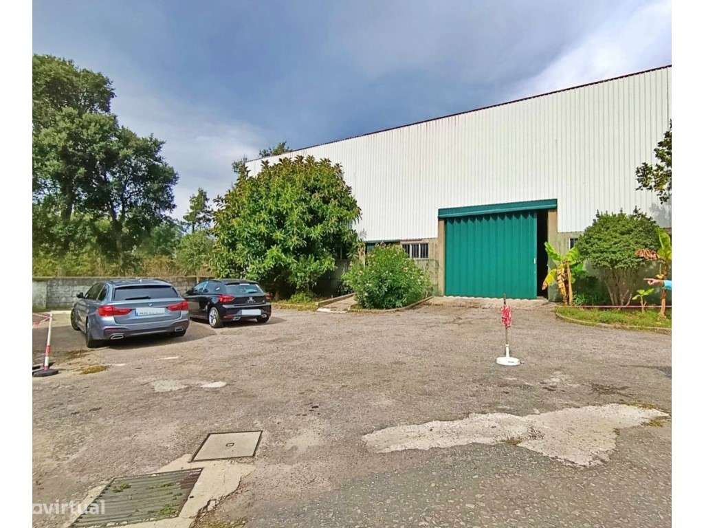 Armazém com 600 m2 em Vilar do Pinheiro - Grande imagem: 4/11