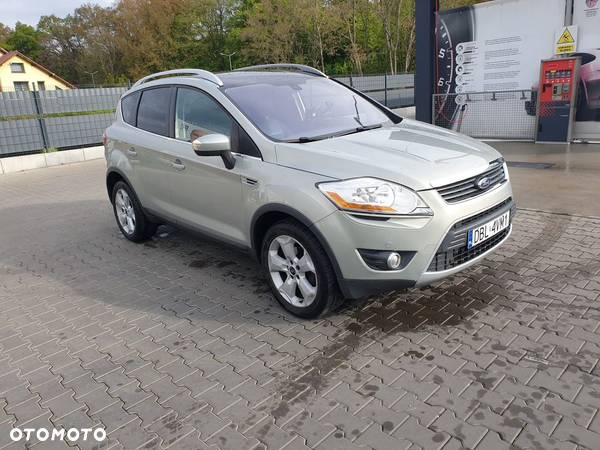 Ford Kuga - 2