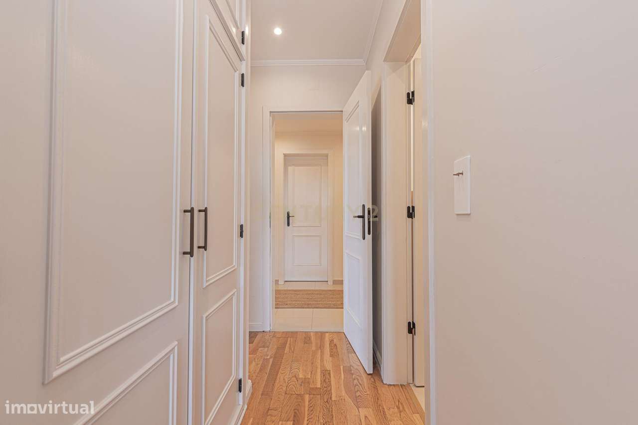 Apartamento T3 com 240 m2 área bruta - Charneca da Caparica - Grande imagem: 5/44