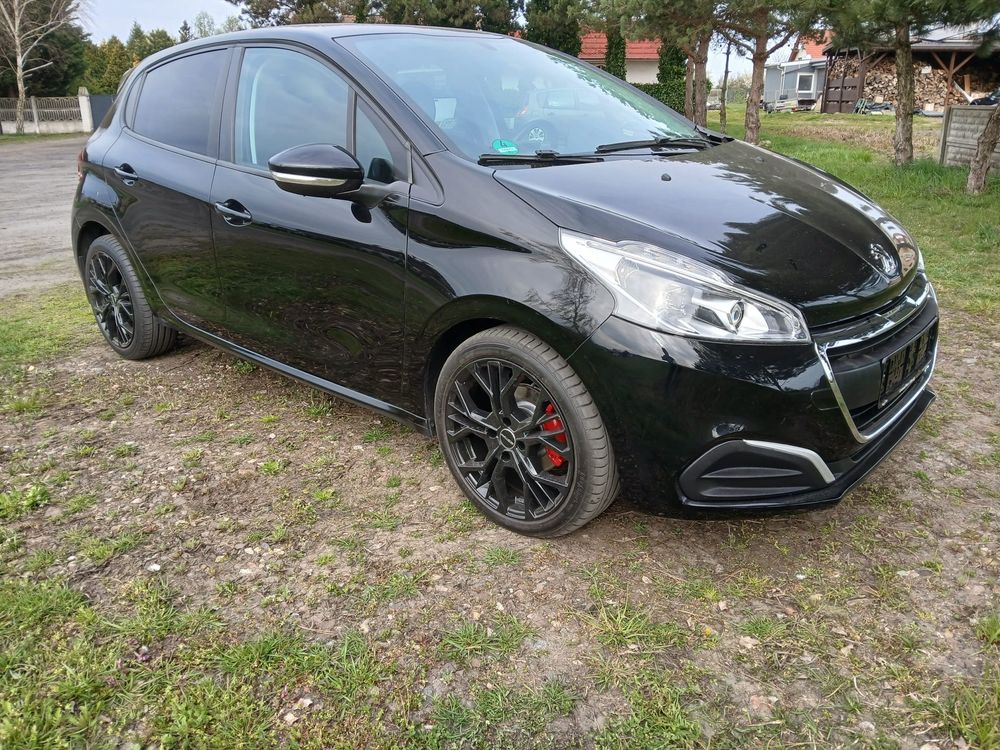 Peugeot 208 I 2017