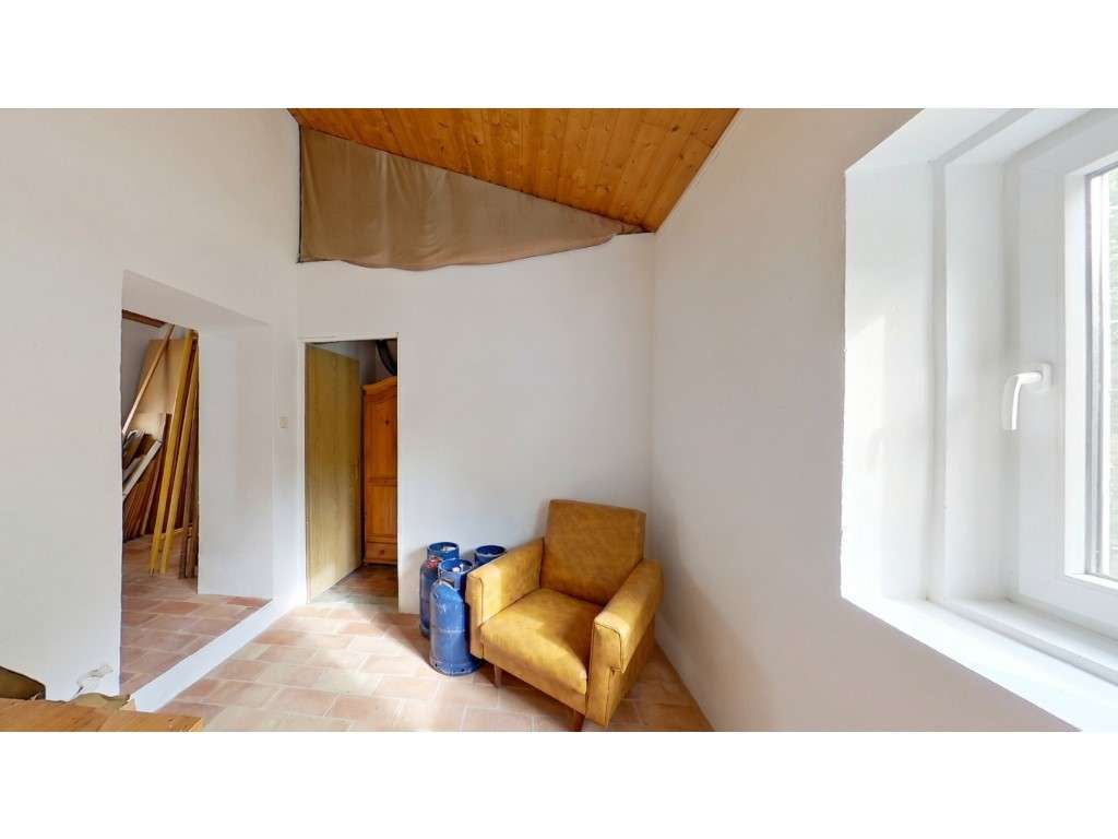 Moradia sustentável + Terreno 3.4 hectares-7