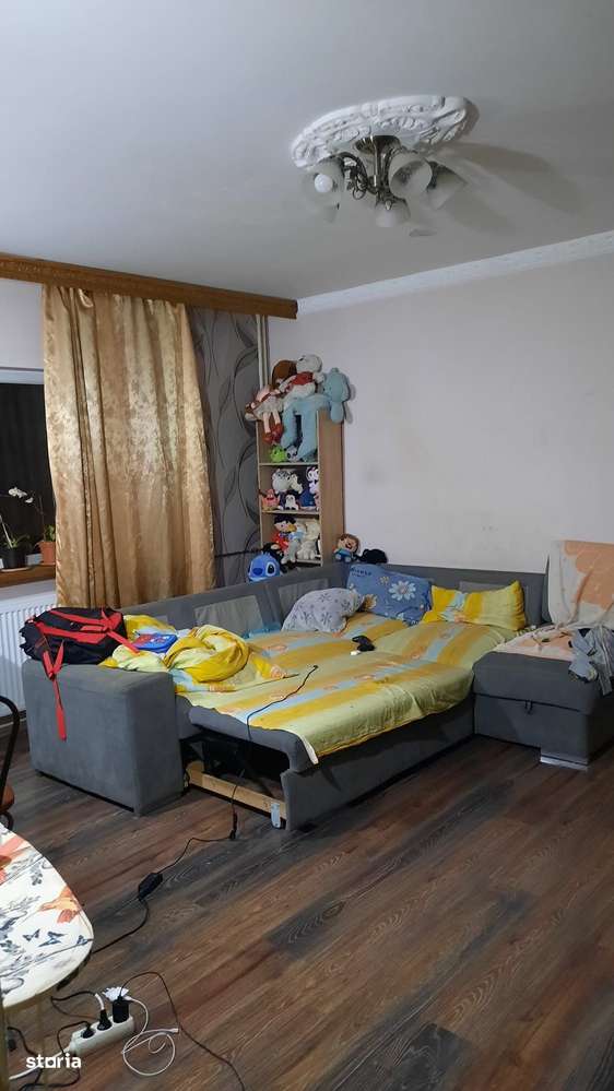 City Mall, Eroii revolutiei,  Padesu Ap 3 cam dec 4/8  hol H-4