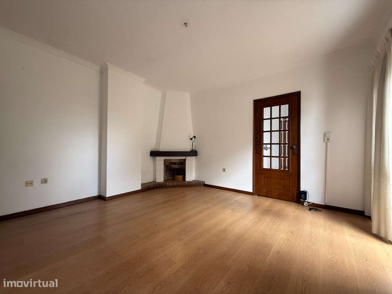 Apartamento T4 Duplex - Avenida dos Banhos (1ª Linha Mar)-14