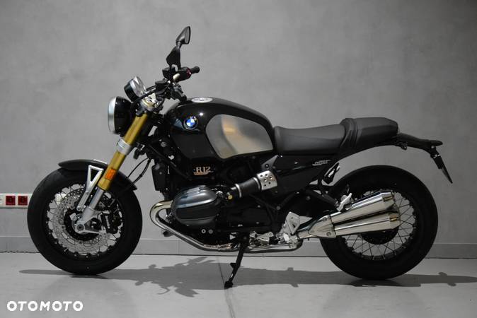 BMW R - 6