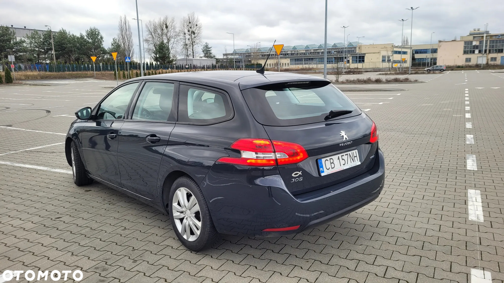 Peugeot 308 SW BlueHDi 100 Stop & Start Access - 2