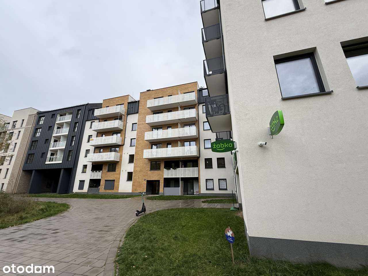 Lokal usługowy z najemcą sieciowym na sprzedaż w świetnej lokalizacji - Pełny obrazek: 2/6