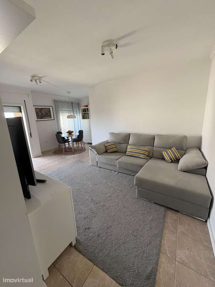 T2 com Vista Mar Total com Garagem | Agudela - Grande imagem: 2/8