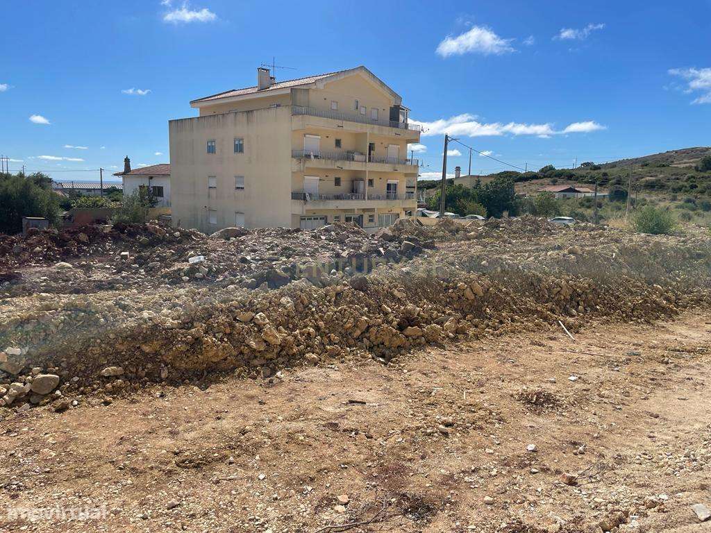 Terreno Urbano em Loures - Grande imagem: 2/7