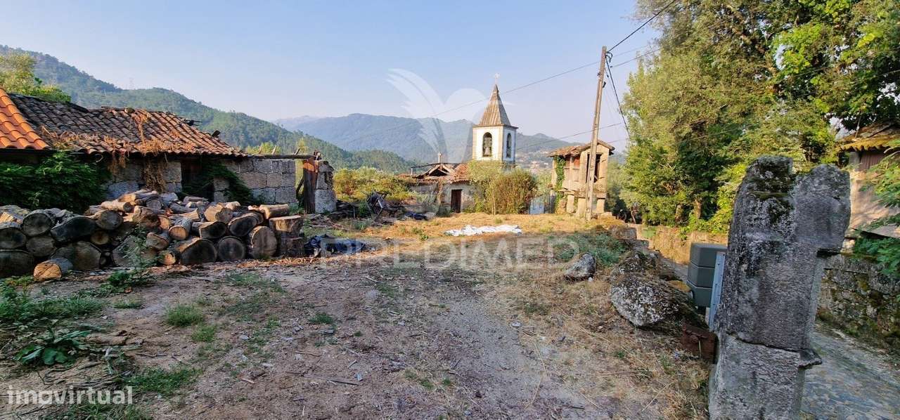 ? Casa de Aldeia para Reconstruir – Rio Caldo, Terras de Bouro - Grande imagem: 5/8