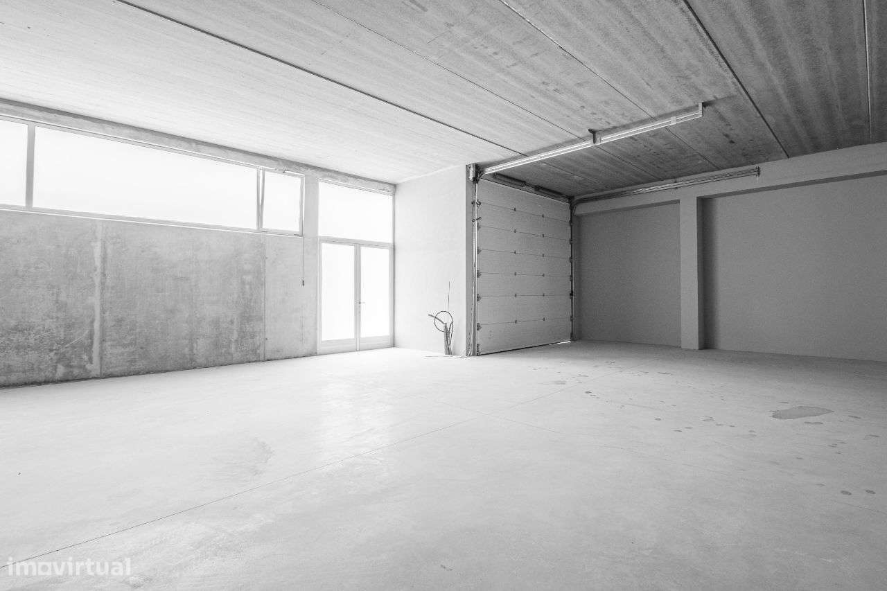 Unidade Fabril Nova em Zona Industrial-20