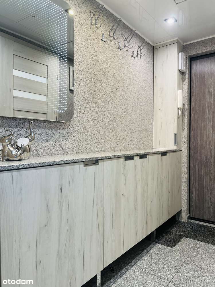 M-4 gotowe do wprowadzenia, 1 piętro z balkonem, 3 komórki- bez %-15