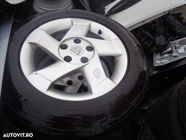 Vand Jante Aliaj Cu Cauciucuri Dacia Duster 215/65 R16 - 1