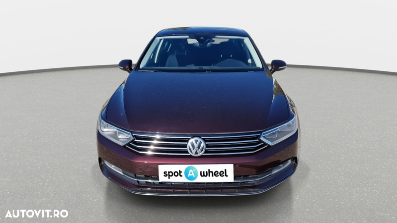 Volkswagen Passat 2.0 TDI DSG Comfortline - 2