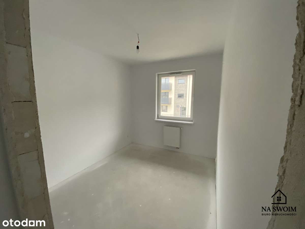 Nowoczesny dom z ogródkiem i garażem – 4 sypialnie-8