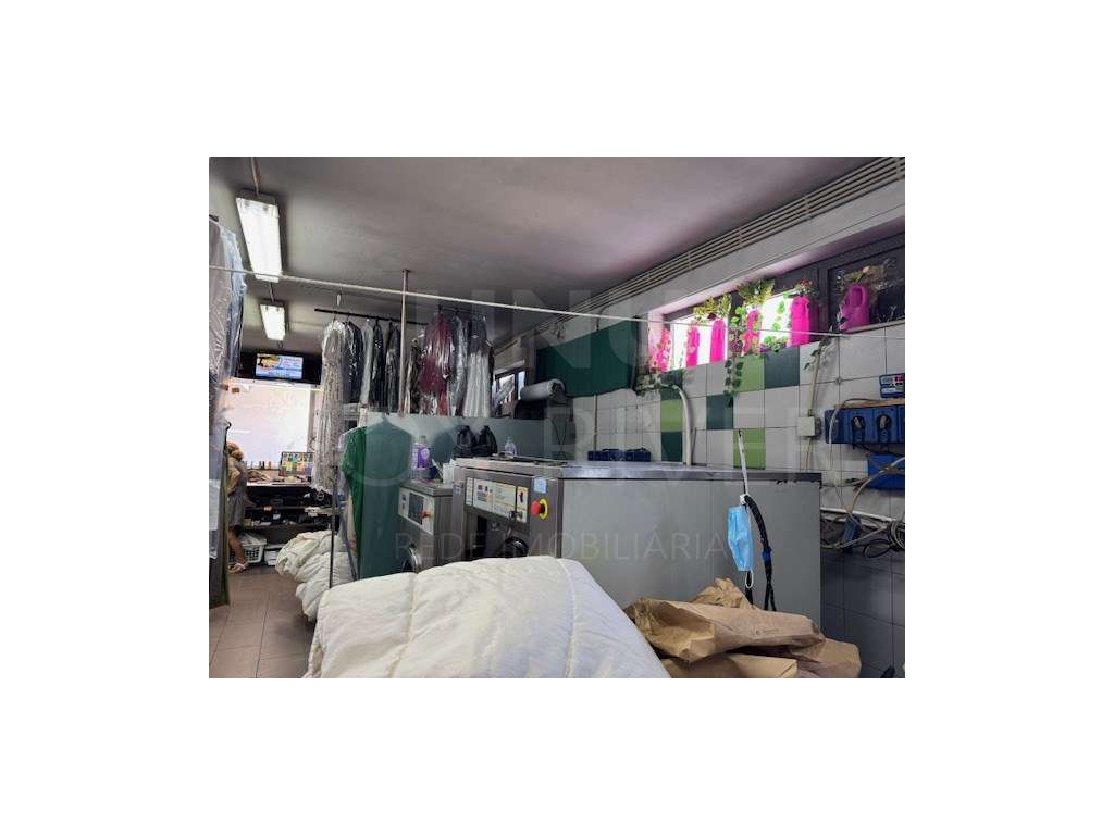 Lavandaria na Meadela - Grande imagem: 5/5