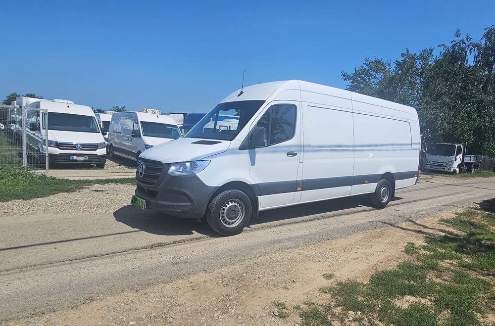 Mercedes-Benz Sprinter 2021